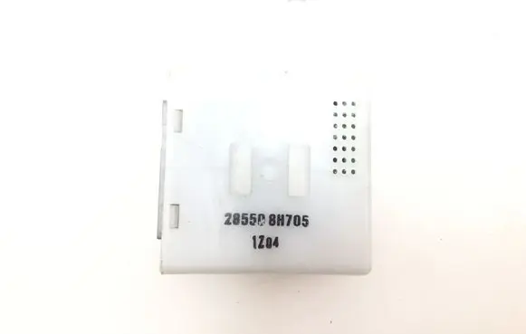 Nissan X-Trail T30 Door central lock control unit/module 285508H705