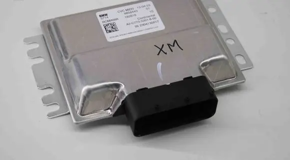 BMW XM Suspension control unit/module 8858443
