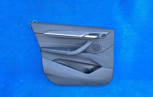 BMW X2 F39 Front door card panel trim 