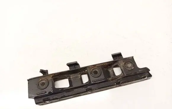 Volkswagen PASSAT B6 Front bumper mounting bracket 807183