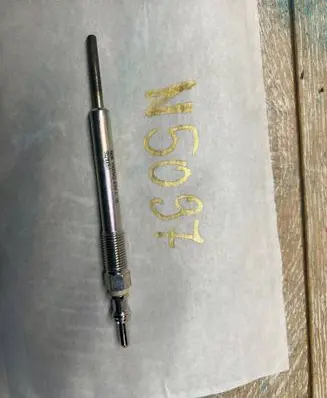 Opel Astra G Glow plug 55210051