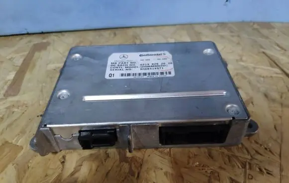 Mercedes-Benz CLS C219 Phone control unit/module A2198202626 DM60414971 UH06MM02DC