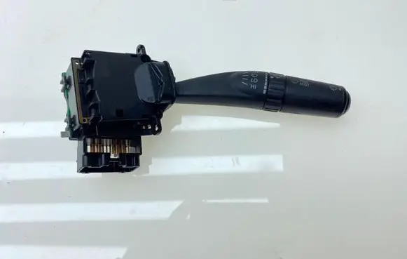Subaru Legacy Wiper control stalk 83114AG021 83114AG020 83114AG