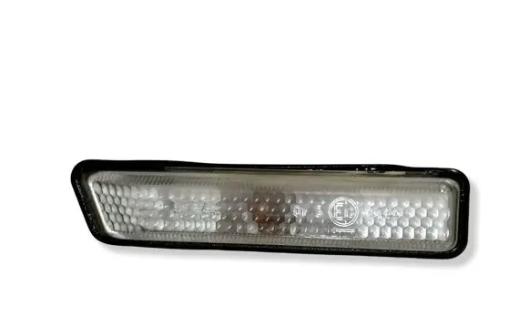 BMW X5 E53 Front fender indicator light 015E130144