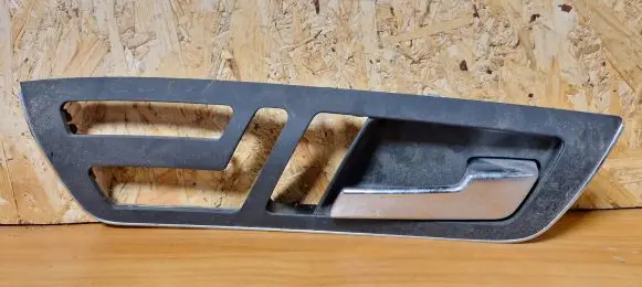Front door interior handle