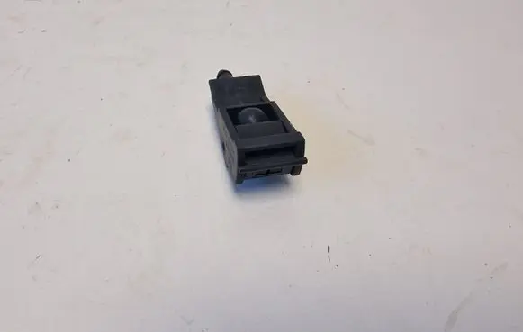Volkswagen Polo V 6R Windshield washer spray nozzle 6E0955985B
