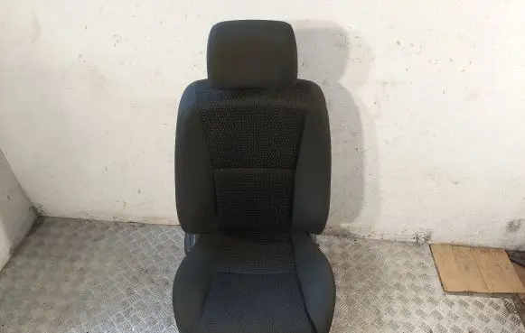 Toyota Corolla Verso AR10 Front passenger seat 710770F050B0 710750F050B0