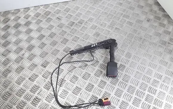 Ford C-MAX I Front seatbelt buckle 3M51R61209AF