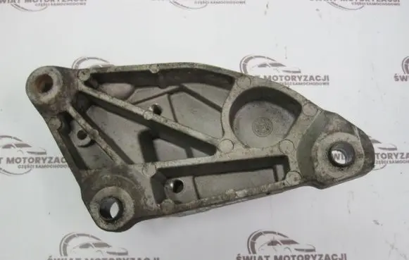 Citroen DS3 Other engine bay part 9682467680