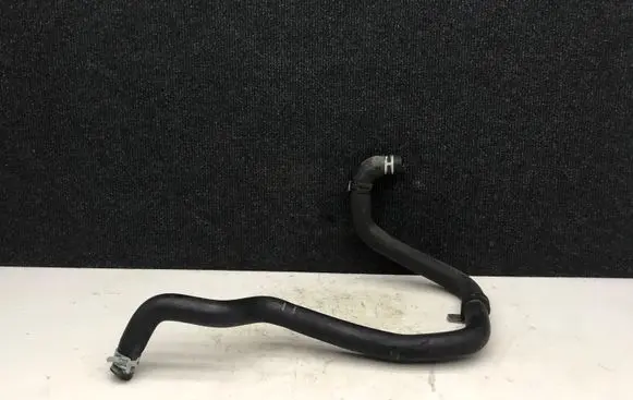Mercedes-Benz Sprinter W906 Engine coolant pipe/hose A9068327423