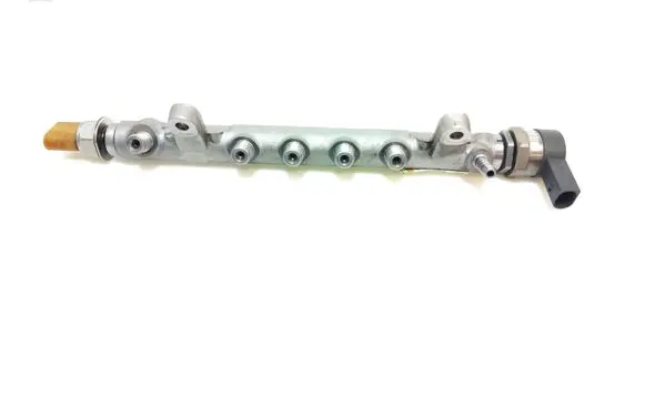 Volkswagen Transporter - Caravelle T5 Fuel main line pipe 03L130089 0281006002