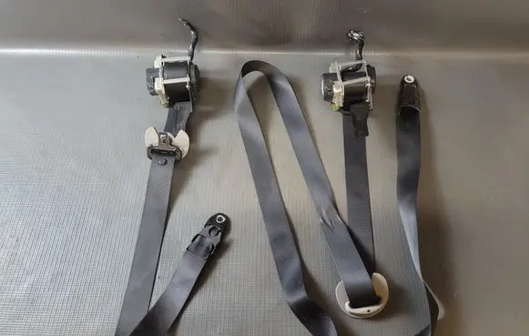 KIA Sportage Set of seat belts 655423500B0000 657792800A0000 88820R2200ED