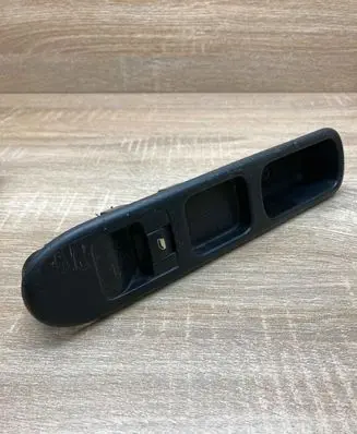 Peugeot 307 Electric window control switch 96351625XT WITHPLUG