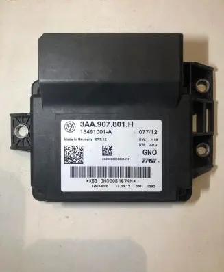 Volkswagen PASSAT CC Hand brake control module 3AA907801H