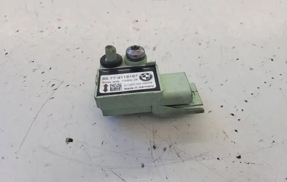 BMW 3 E92 E93 Airbag deployment crash/impact sensor 9118167 5WK43865 11585229