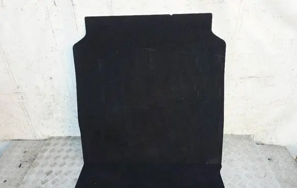 Trunk/boot floor carpet liner