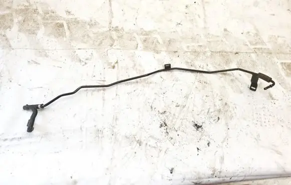 Volkswagen Touareg II Engine coolant pipe/hose 7p6122447ap