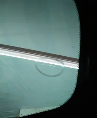 Volvo S60 Front door vent window glass four-door E000001