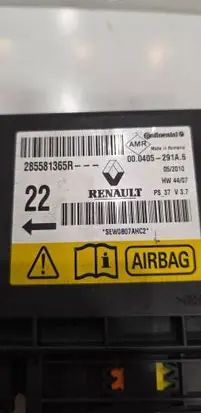 Renault Megane III Airbag control unit/module 285581365R 000405291A6 SEW0B07AHC2