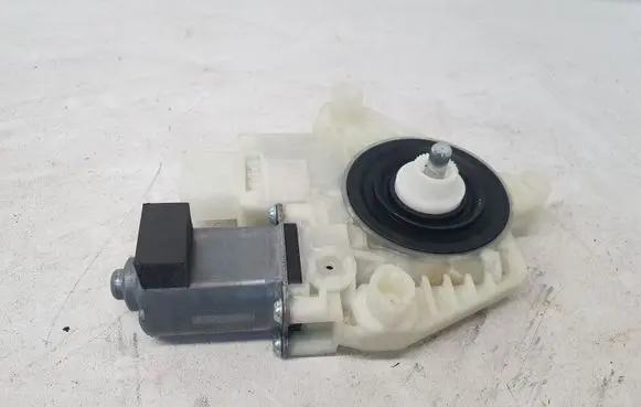 BMW 7 G11 G12 Rear door window regulator motor 7181703