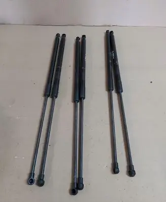 Toyota Aygo AB40 Tailgate strut 