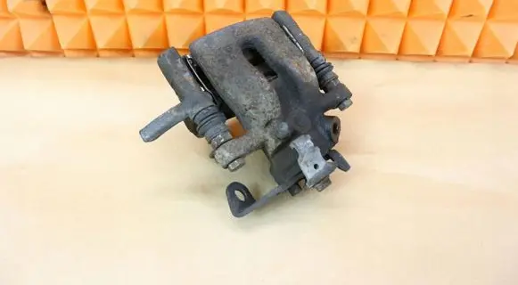 Mercedes-Benz Citan W415 Rear brake caliper