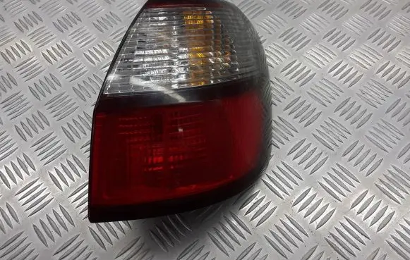 Subaru Legacy Rear/tail lights BRAK