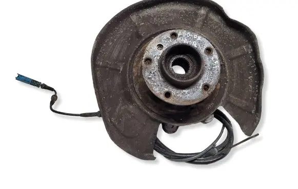 BMW 5 E60 E61 Front wheel hub 
