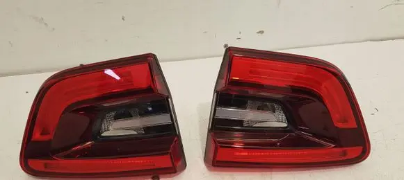 Renault Kadjar Tailgate rear/tail lights 265508898R