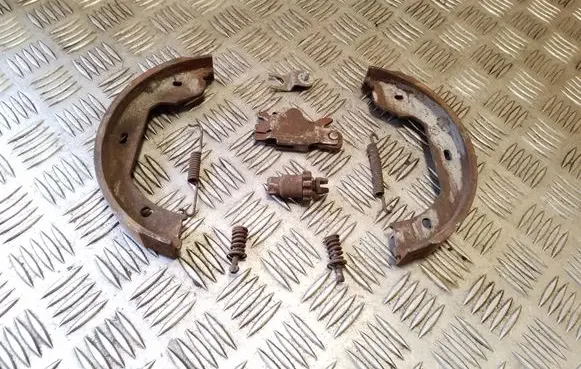 BMW 5 GT F07 Handbrake/parking brake pads 