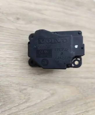 Volvo XC90 Air flap motor/actuator 8673854 090825 E2427S