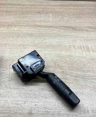 Mazda 5 Wiper control stalk 17D682
