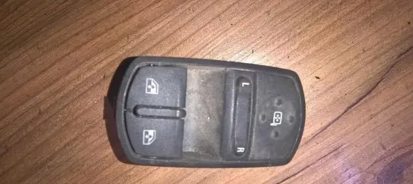 Opel Corsa D Electric window control switch 13258521aa 315625731