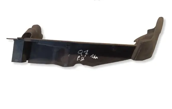 Audi Q7 4M Fender end trim 4M0821169C