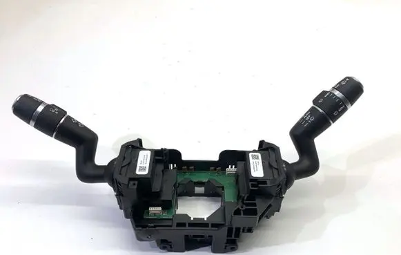 Jaguar F-Pace Wiper turn signal indicator stalk/switch HK8313N064DB