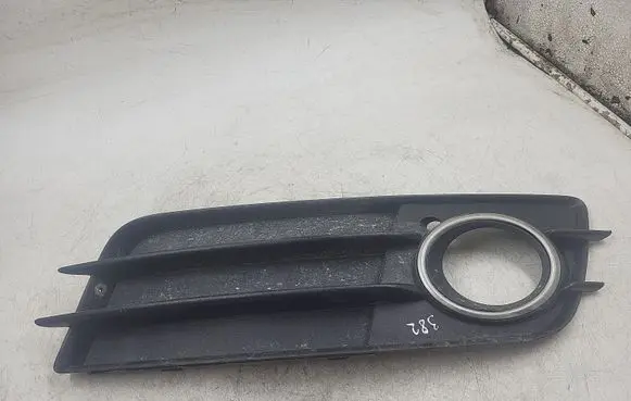Audi A4 S4 B8 8K Front bumper lower grill 8K0807682C