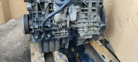 Volvo V70 Engine block 8642831A