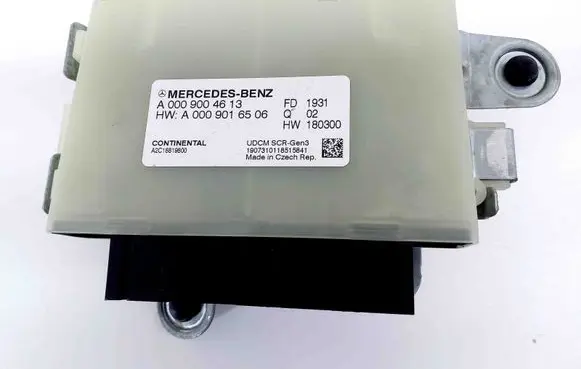 Mercedes-Benz C W205 Adblue control unit A0009016506 A0009004613