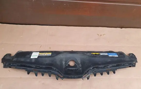 Skoda Superb B8 (3V) Radiator trim 3V0853343A