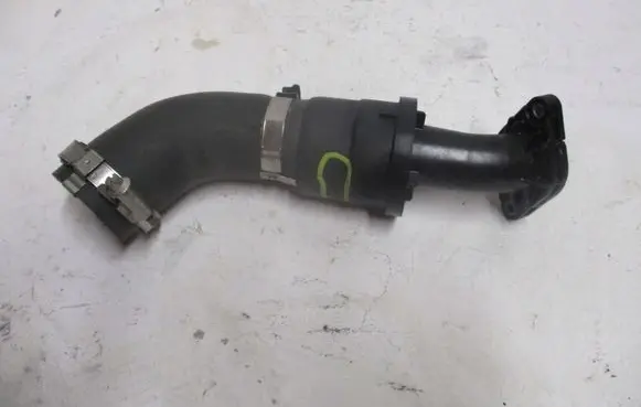 Ford Focus Air intake duct part JV216C646BB