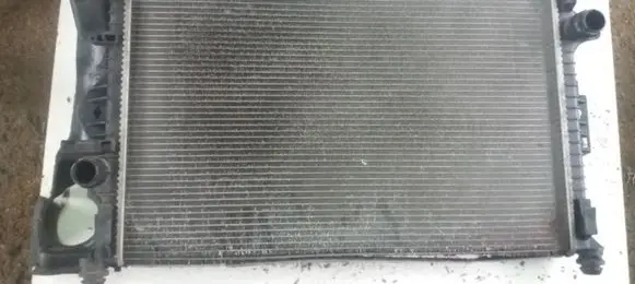 Volvo S80 Coolant radiator 31261104