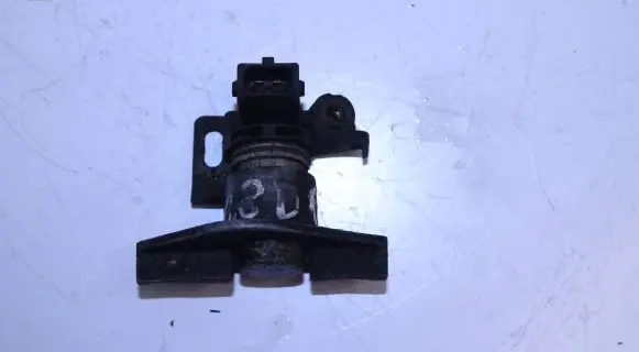 Ford Mondeo Mk III Crankshaft position sensor 7S4Q6023AB E60EA