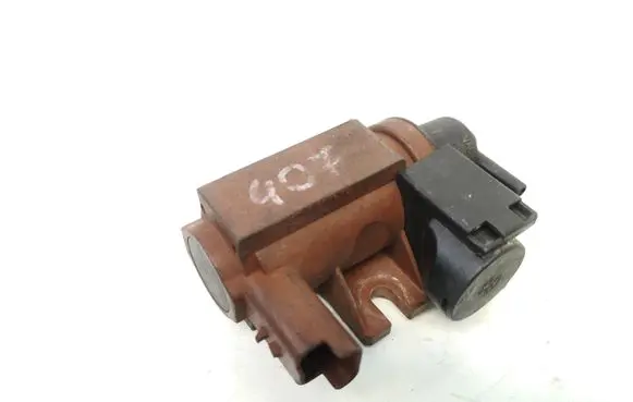 Volkswagen Golf I Turbo solenoid valve 9654282880 70096701
