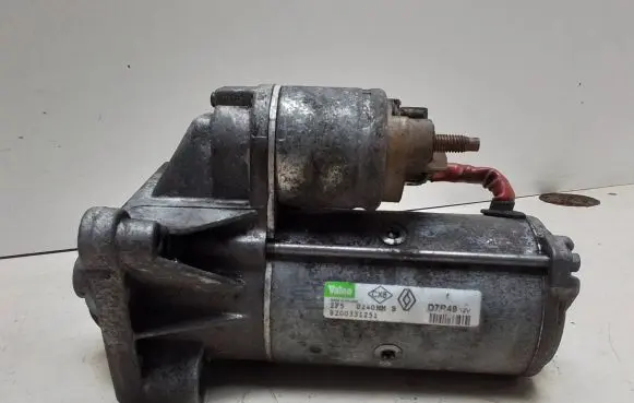 Renault Megane II Starter motor 8200331251