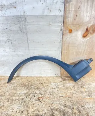 BMW X3 E83 Front arch trim 3405817 51773495817