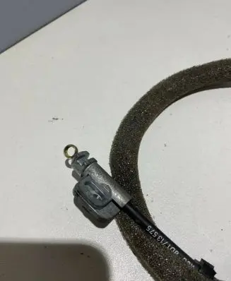 Audi A6 S6 C5 4B Gear shift cable linkage 8D1713575