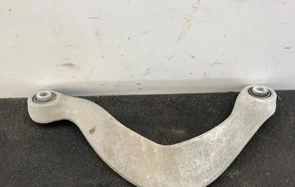 Audi A6 S6 C7 4G Rear control arm 8K0505324H