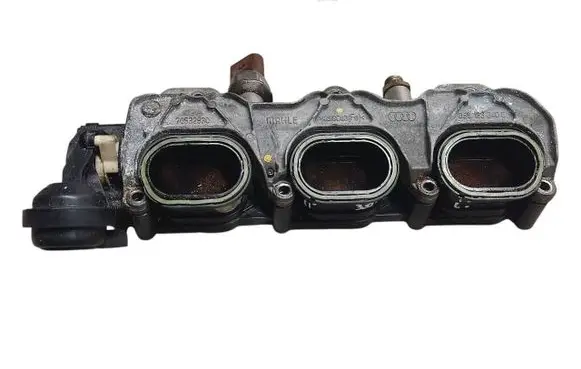 Volkswagen Touareg II Fuel main line pipe 06E133340E 70532830 06E133109AR