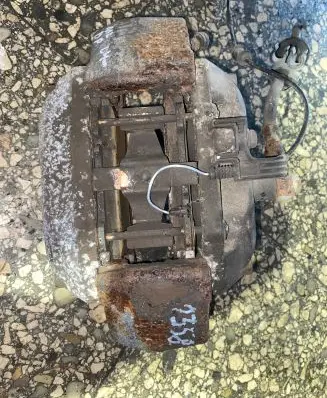 Mercedes-Benz ML W163 Front brake caliper