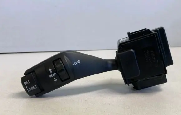 Ford Focus Indicator stalk 4M5T13335BD